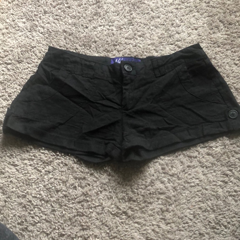 Black linen short shorts.